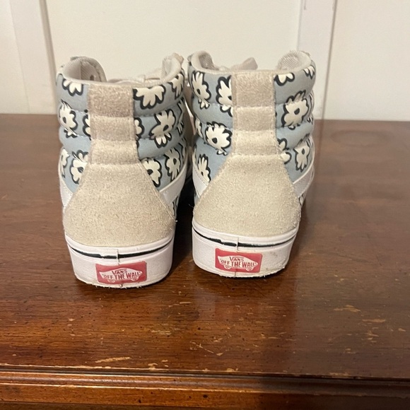 VANS flowered high tops size 6 - Picture 6 of 8